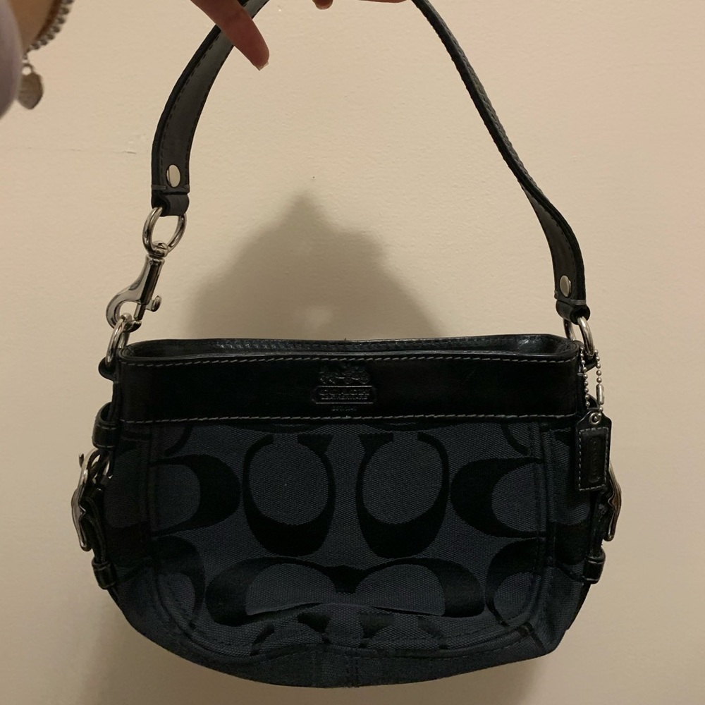 Cute coach monogram bag